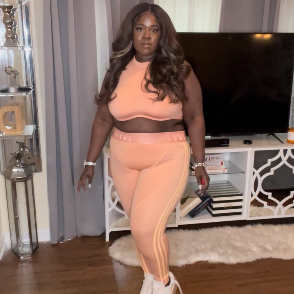 Ivy Park x Adidas Rodeo Collection Active Set